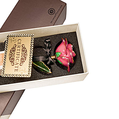 A Mother's Lasting Love Personalized Rose Centrepiece A Mother's Lasting Love Personalized Rose Centrepiece