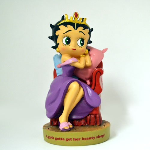A Girl's Gotta Get Her Beau